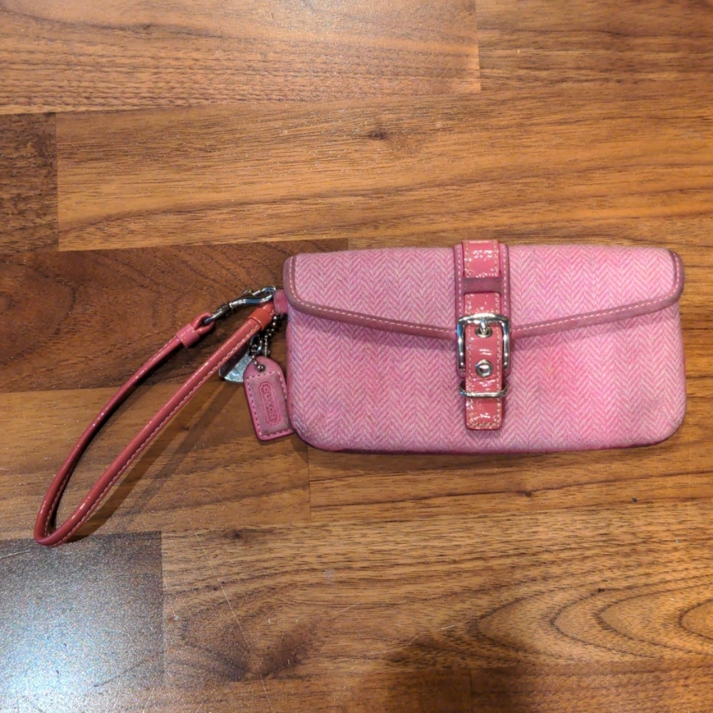 Pink Coach Clutch wool + suede